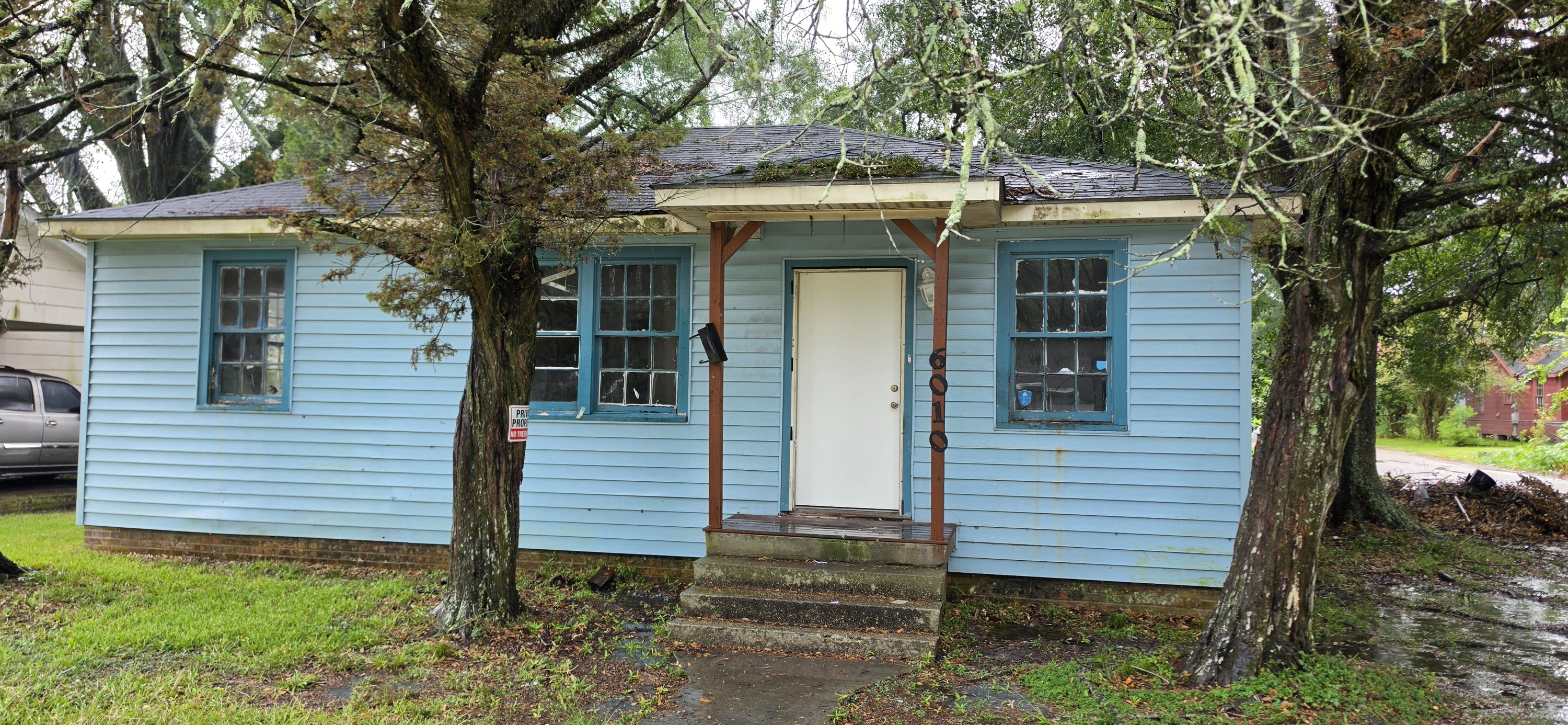 Property main image